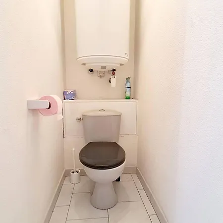 T3 Avec Wi-fi, Parking, Piscine Et Tennis A 150m De La - Fr-1-316-340 Apartment Six-Fours-les-Plages